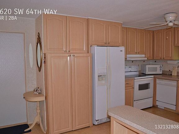 3rd image of 1620 SW 64th Way