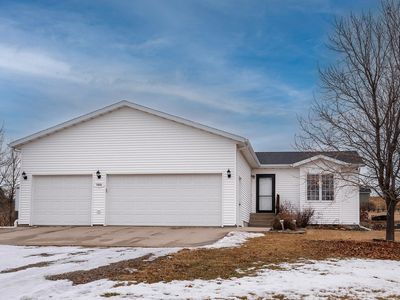 7231 Keystone Dr, Bismarck, ND, 58503