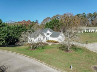 3445 Clarks Bridge Xing #13, Gainesville, GA 30506