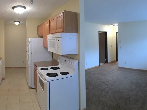 1151 Prairie Pkwy, West Fargo, ND