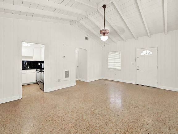 2nd image of 330 Madeira Ave #1
