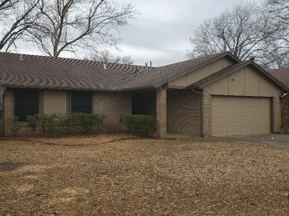 1568 E 68th St S, Tulsa, OK 74136