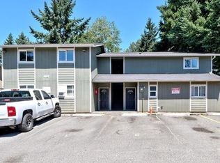 2716 S 256th Pl APT C, Kent, WA 98032