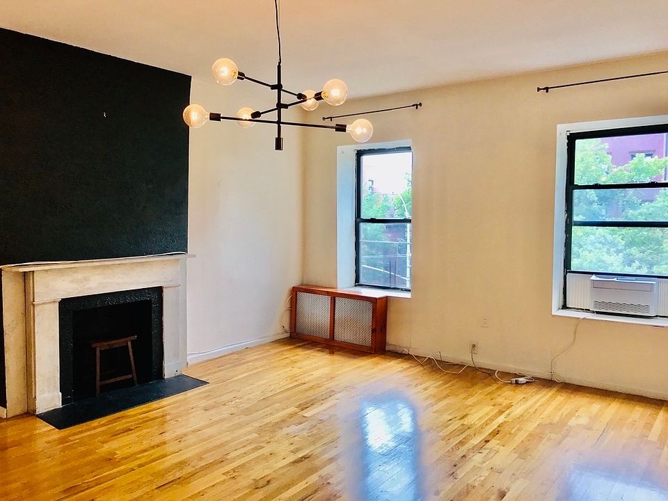 1st image of 97 2nd Pl Floor 2