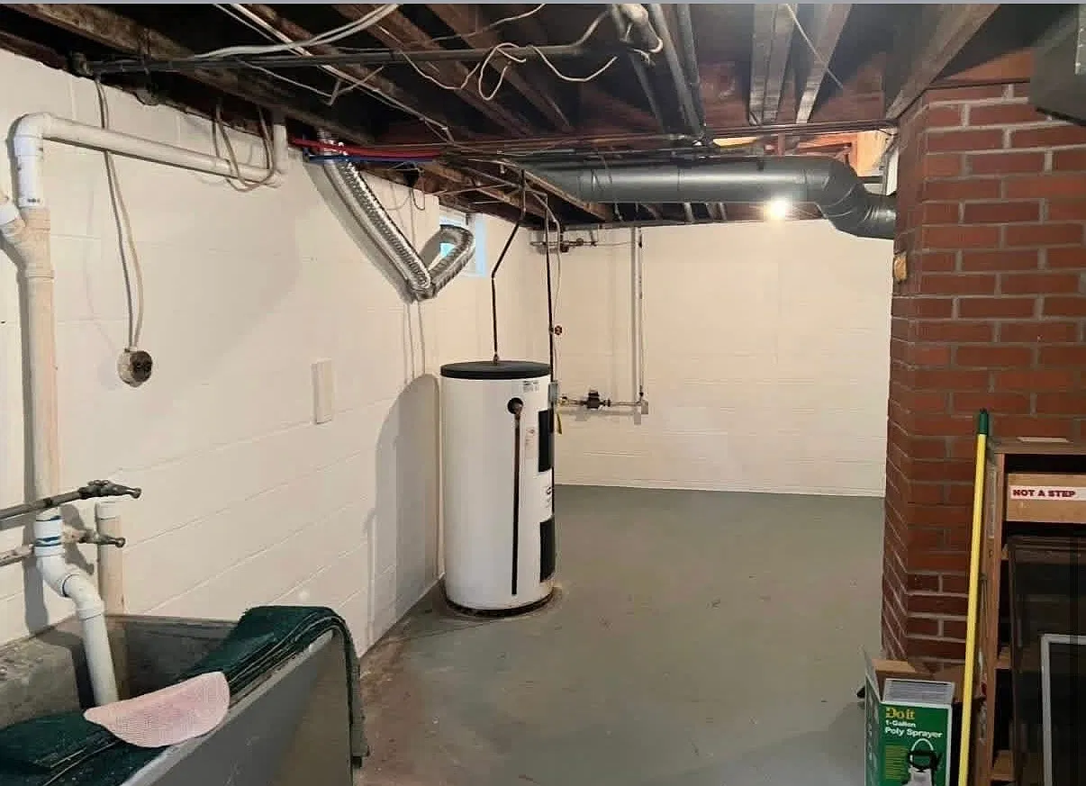2 bed, 900 sqft, $1,000 — Photo 3