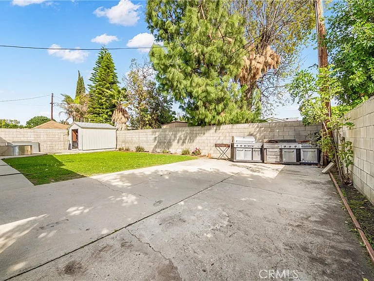 7938 Ventura Canyon Ave — Photo 19