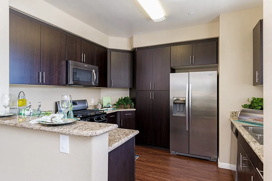 RiverEdge Terrace — Photo 1