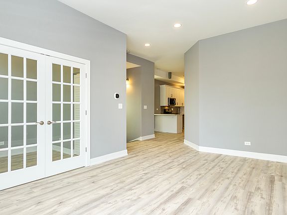 4th image of 2019 N Sawyer Ave