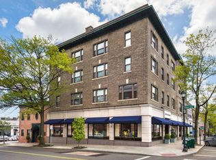 2 E Elm St APT 25, Greenwich, CT 06830