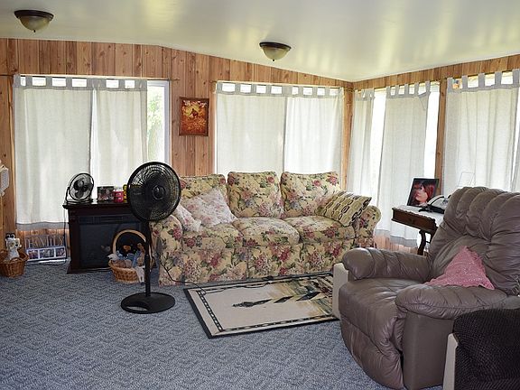 2nd image of 510 Arms Rd