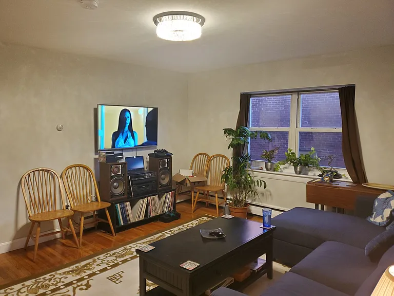 63 Selkirk Rd #8 — Photo 27