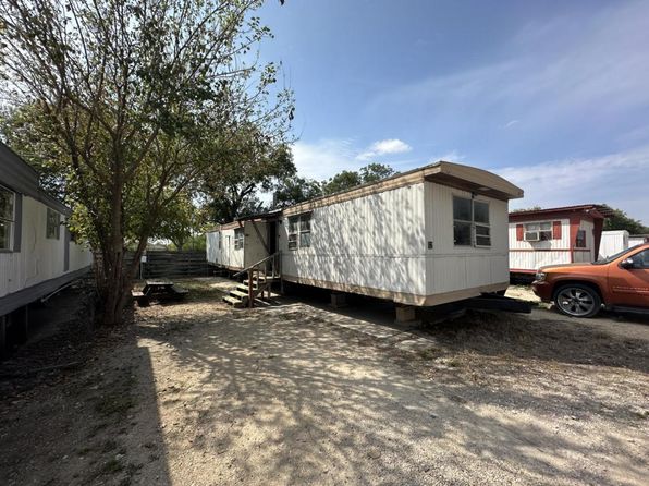3632 SW Military Dr Trailer 12