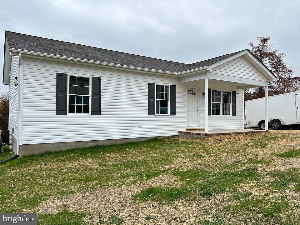 1st image of 23173 Hilltop Dr