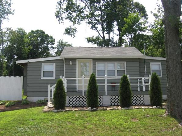 189 Candlewood Lake Rd #4