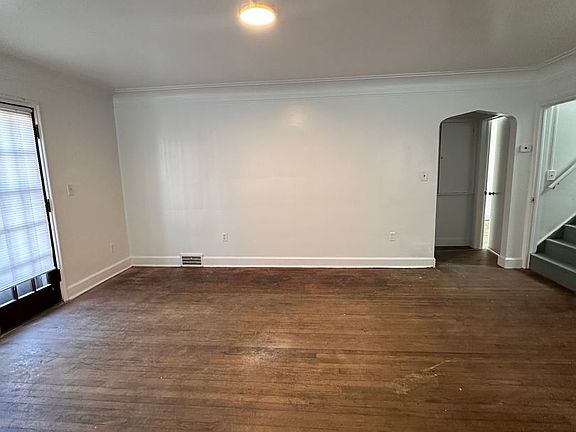 3rd image of 210 Perrin St #504b47966