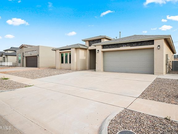 3rd image of 740 Plains Blackfoot Dr