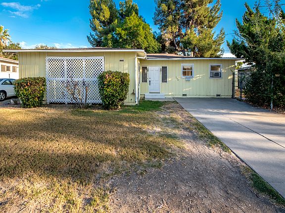 4th image of 504 Princeton Cir E