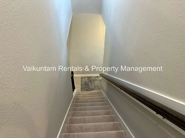 754 Cherry Elm Dr — Photo 22