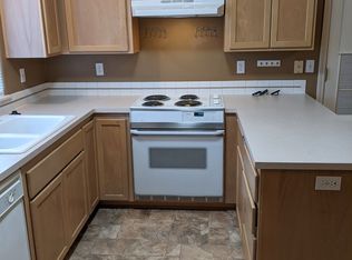 2754 Chad Dr, Eugene, OR 97408