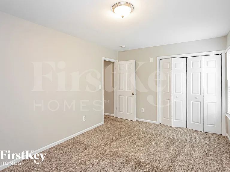 5232 Grays Ridge Dr — Photo 17