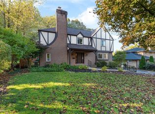 908 22nd St NE, Canton, OH 44714
