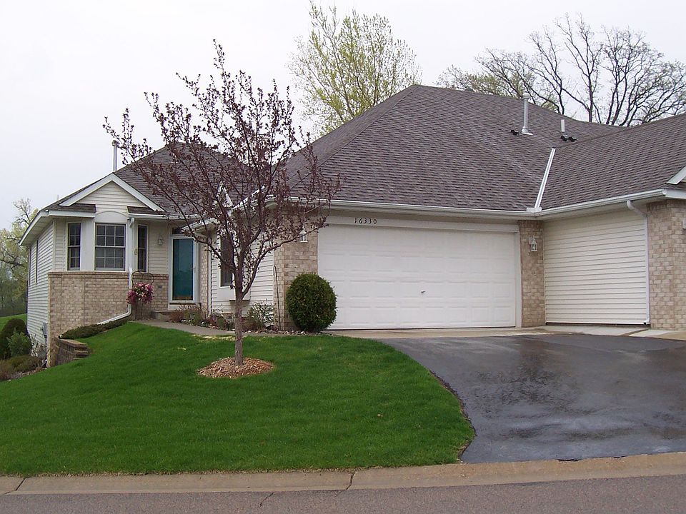End Unit on Golf Course