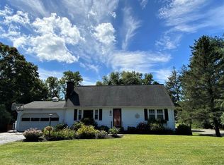 26 Mary Potter Ln, Greenfield, MA 01301