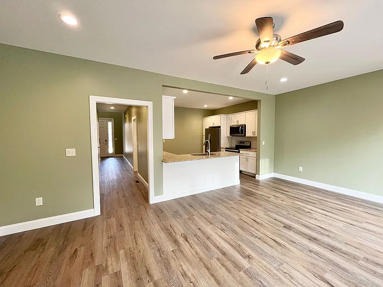 574 Chase Dr #804 — Photo 24