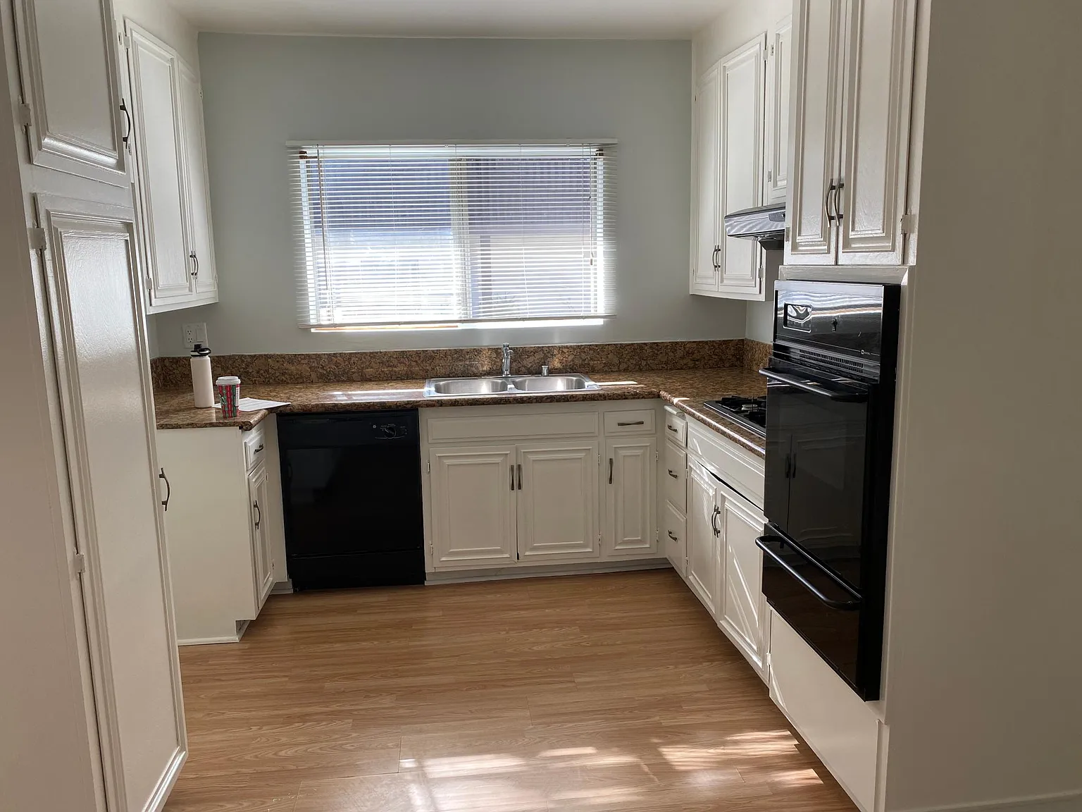 5354 Lindley Ave — Photo 3