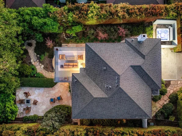 1322 E Cota St, Santa Barbara, CA 93103
