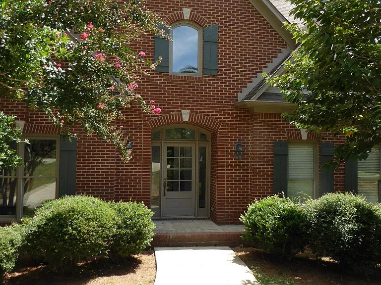 1040 Cole Cir — Photo 4