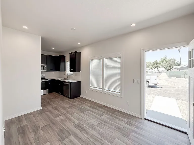 26454 N San Jacinto St — Photo 4