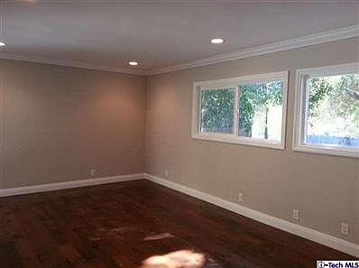 5th image of 4850 Commonwealth Ave