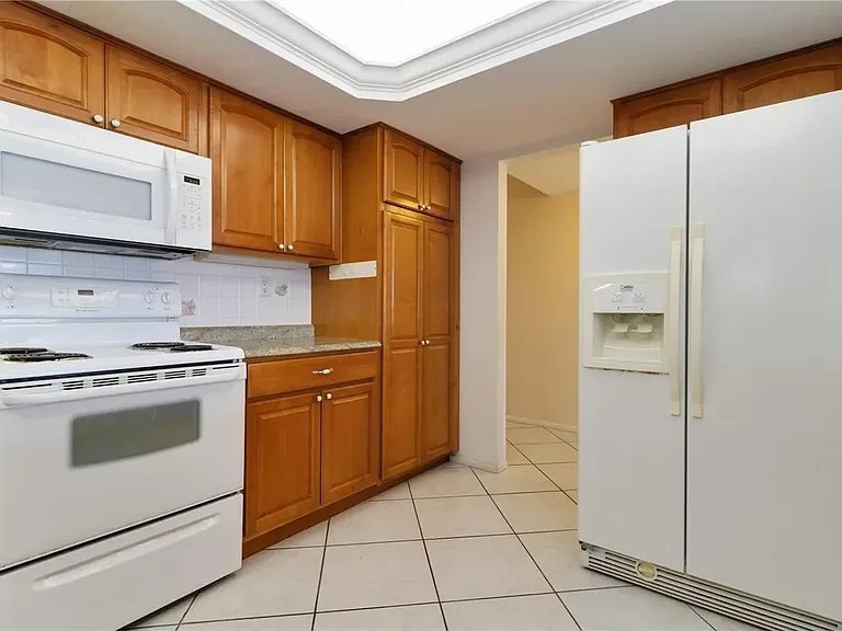 17920 Gulf Blvd #1401 — Photo 30