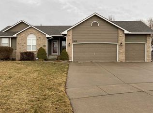 2658 N Shefford Ct, Wichita, KS 67205