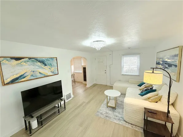 617 Hamil Rd, Verona, PA 15147