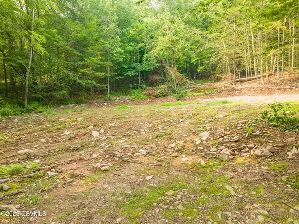 10 Spring Ln, Benton, PA 17814