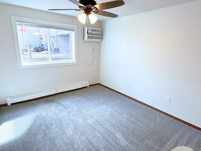 Parkview Apartments — Photo 49