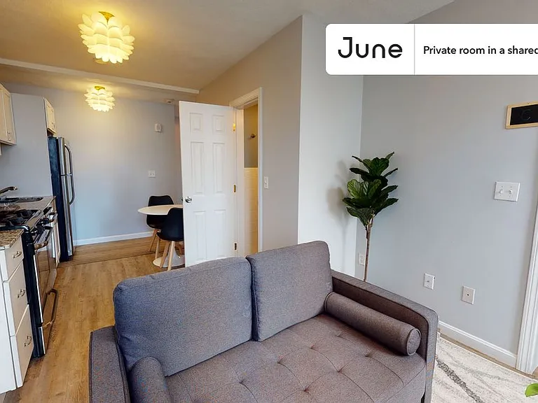 36 N Bennet St #B — Photo 4