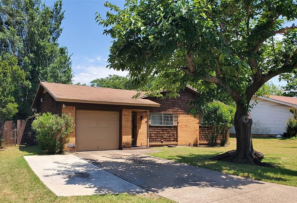 1st image of 6533 Shady Hill Dr E