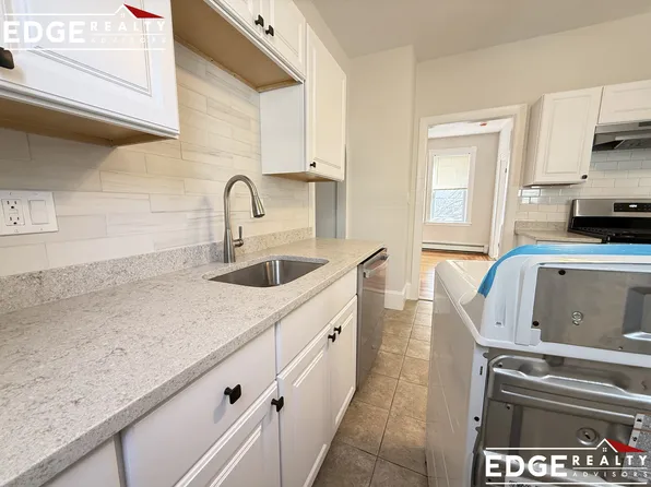 49 Gardena St #2A, Brighton, MA 02135