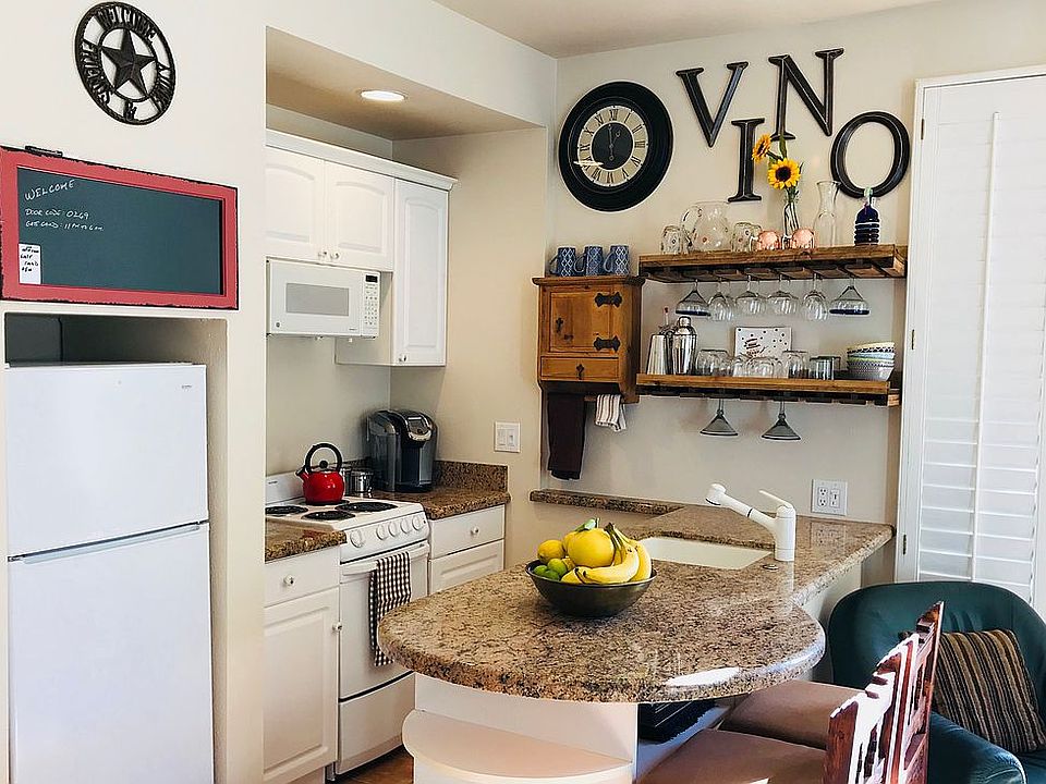 Kitchen Fully Equiped