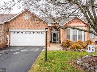 19 Bryn Mawr Ct, Falling Waters, WV 25419