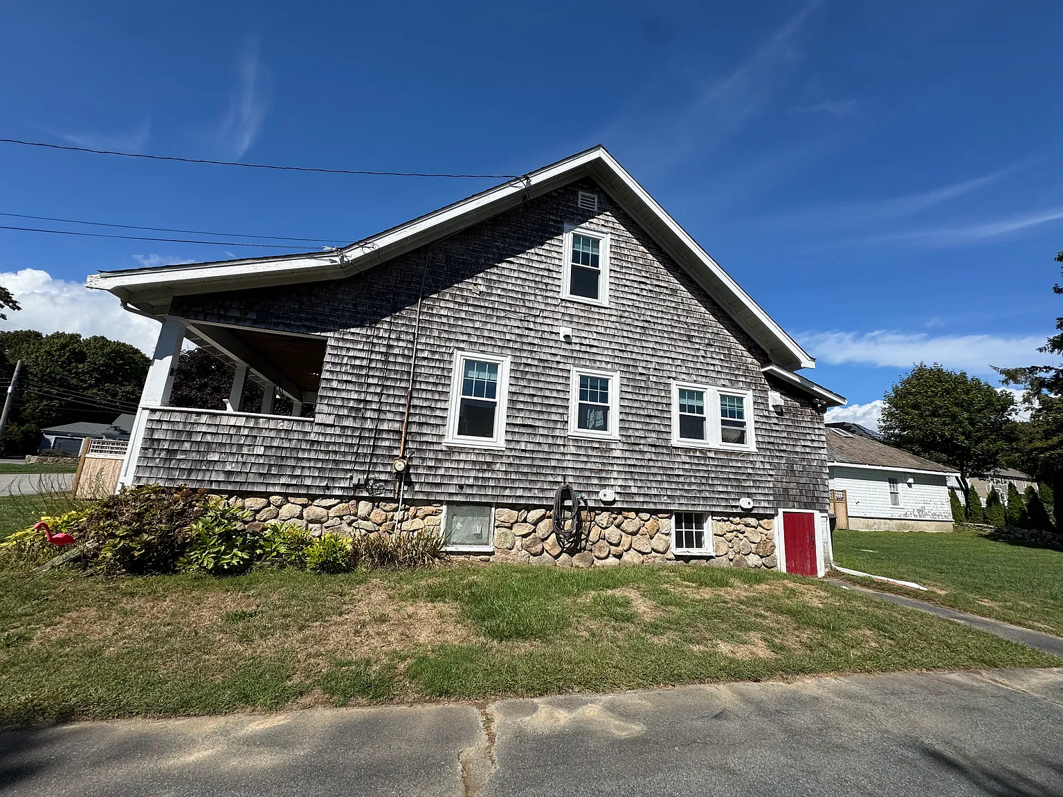 15 N Pleasant St — Photo 4