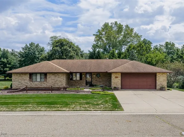 2433 Fontana St NW, Massillon, OH 44646