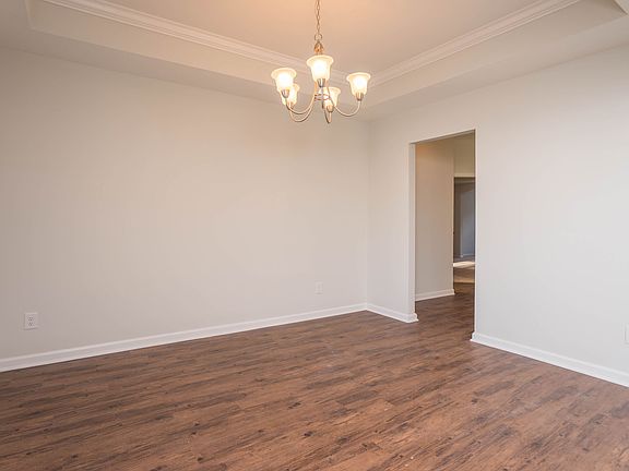 Pictures of previously built Wylie plan, colors and selections may vary