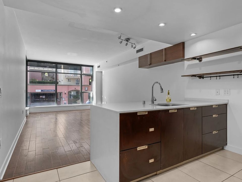 1st image of 1441 9th Ave Unit 210