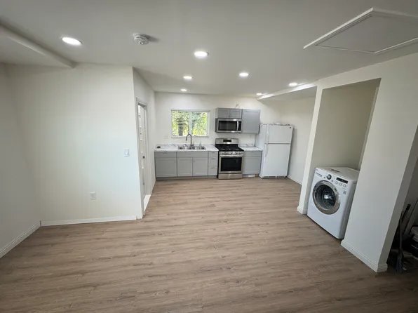 2562 E Standish Ave #B, Anaheim, CA 92806