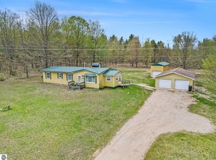 23546 Faylor Rd, Copemish, MI 49625