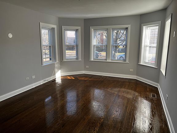 2nd image of 8142 Kilpatrick Ave APT 1